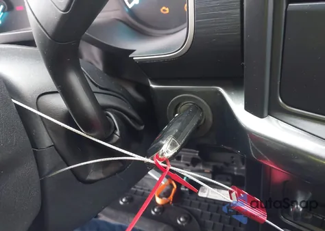 2021 Ford F-150 Xl z USA, uszkodzony, nr VIN 1FTEW1EP8MFB41465